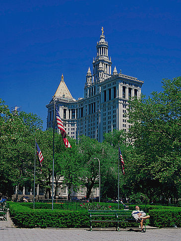  Fotografie Sehenswürdigkeit  Zwischen Entspannung und Politik: Der City Hall Park